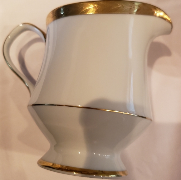 Sugar Bowl and Creamer Brand Sango Vintage... - Picture 5 of 12